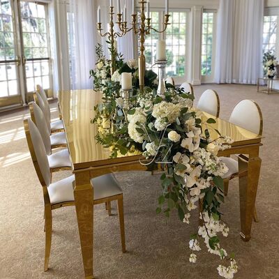 ราคาดี ตารางอาหารที่ทันสมัยตั้งด้วยสแตนเลสพื้นฐาน กระจกกระจกกระชับสําหรับบ้าน ภัตตาคาร โรงแรมกลางแจ้ง ผลิตจากโลหะมาร์บอร์ ออนไลน์